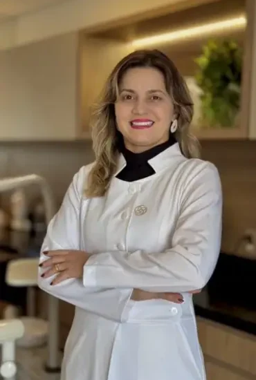 Dra Thamirys Araujo Tomaz Média