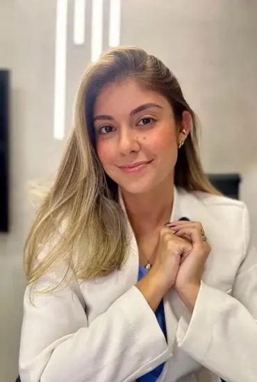 Dra ana Flavia Média